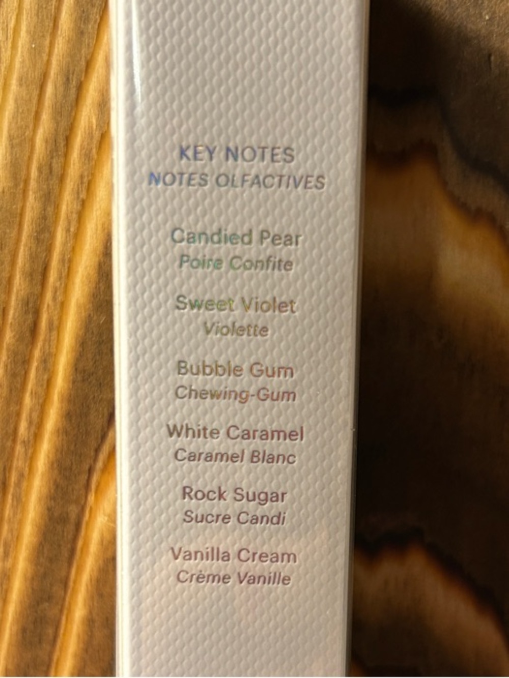 Kayali Vanilla Candy Travel Spray in Light Pink 10 ml spray - Picture 2 of 3